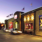 A Restaurant's Exterior Lighting Design